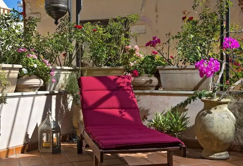 酒店 Ionas Boutique