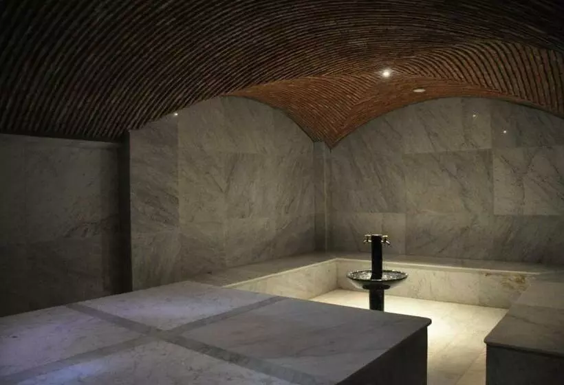 هتل Kasbah Azalay