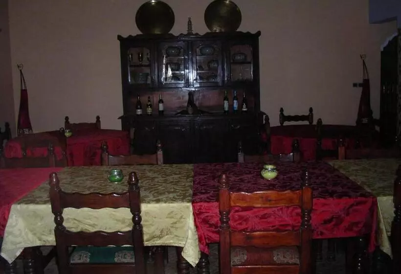 هتل Kasbah Azalay