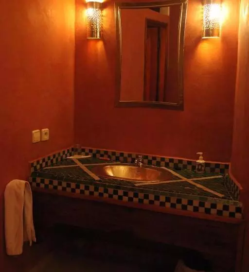 هتل Kasbah Azalay