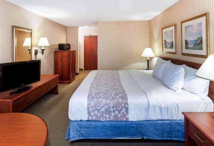 酒店 La Quinta By Wyndham Milwaukee Sw New Berlin