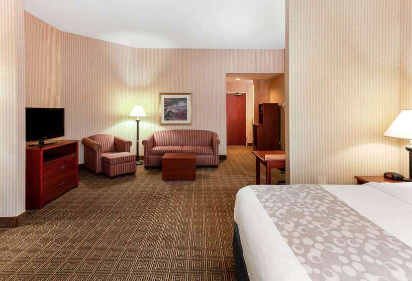 酒店 La Quinta By Wyndham Milwaukee Sw New Berlin