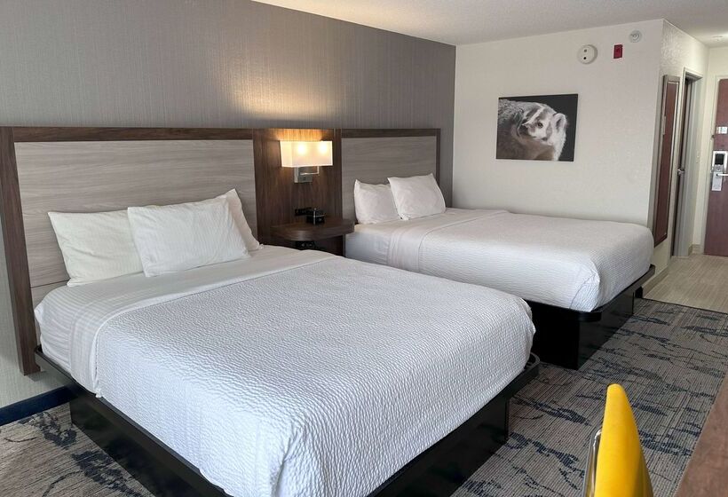 酒店 La Quinta By Wyndham Milwaukee Sw New Berlin