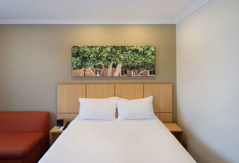 בית מלון כפרי The Sebel Sydney Martin Place