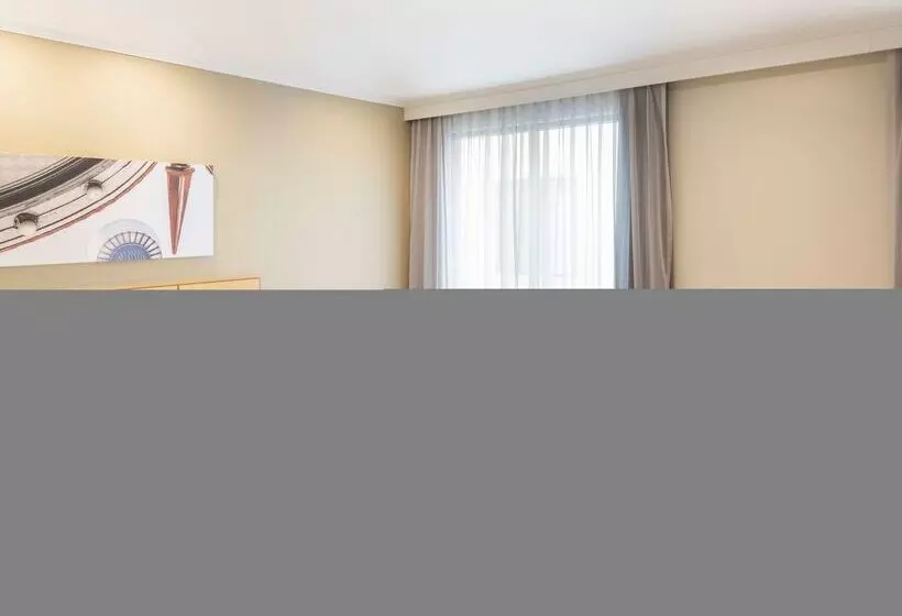 בית מלון כפרי The Sebel Sydney Martin Place