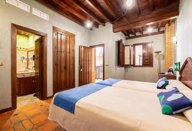 هتل Posada Del Toro