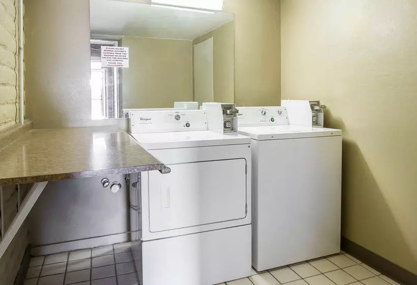 هتل Quality Inn Near Ft Huachuca