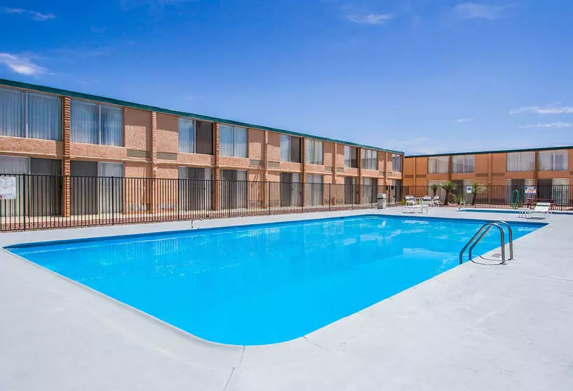 هتل Quality Inn Near Ft Huachuca