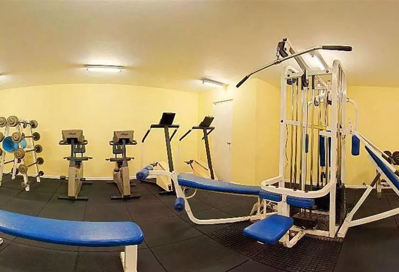 هتل Rooms On The Beach Ocho Rios