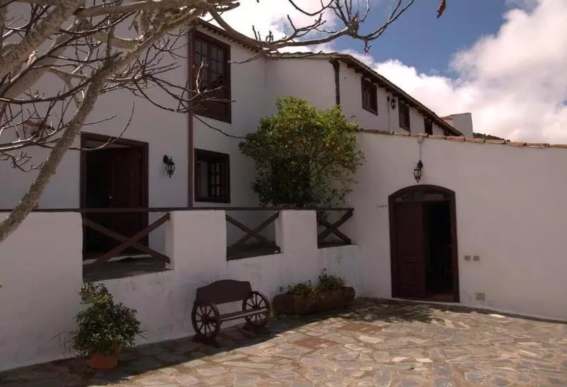 Сельский отель Rural Finca La Hacienda