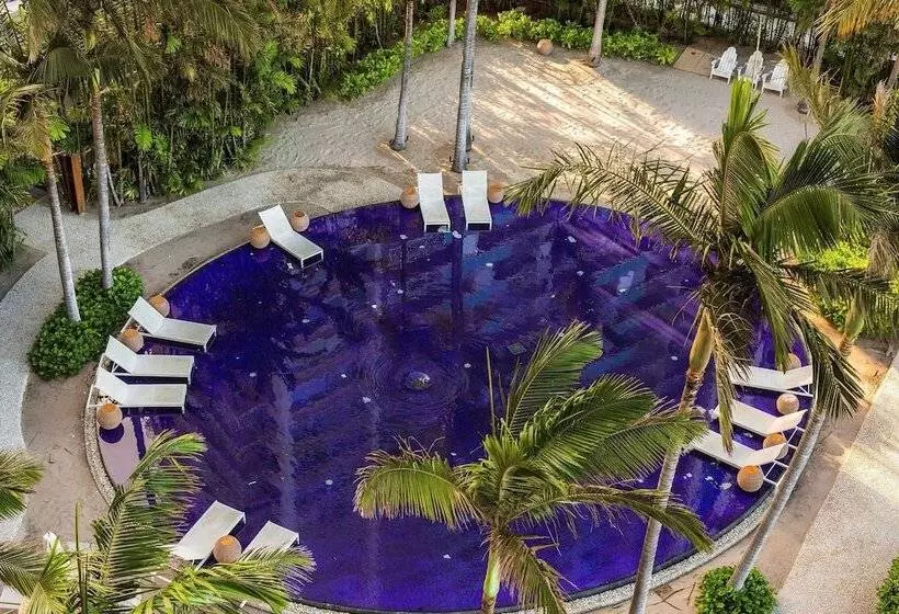 ホテル Hilton Vacation Club The Modern Honolulu