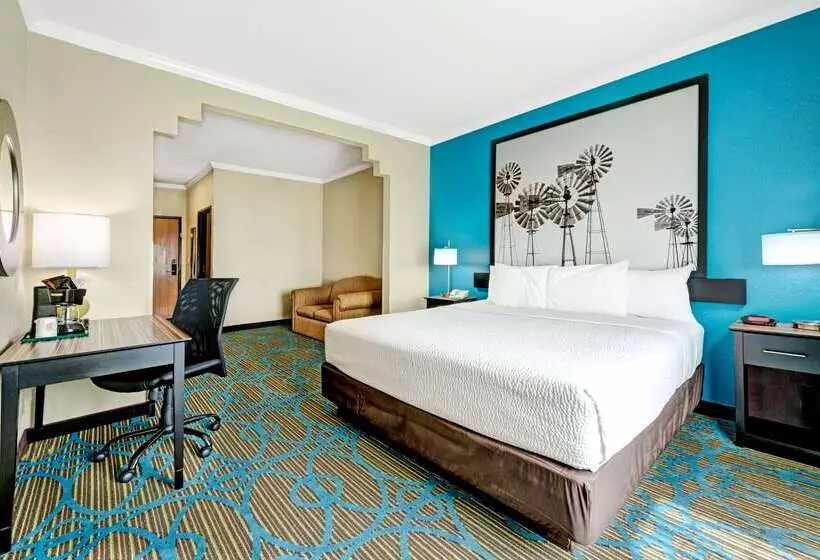 Motelli Super 8 By Wyndham San Antonio/alamodome Area