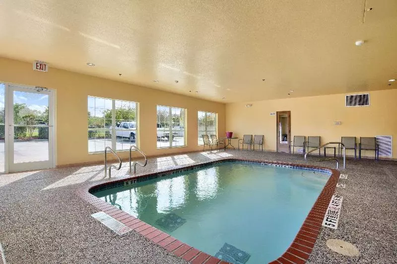 Motelli Super 8 By Wyndham San Antonio/alamodome Area