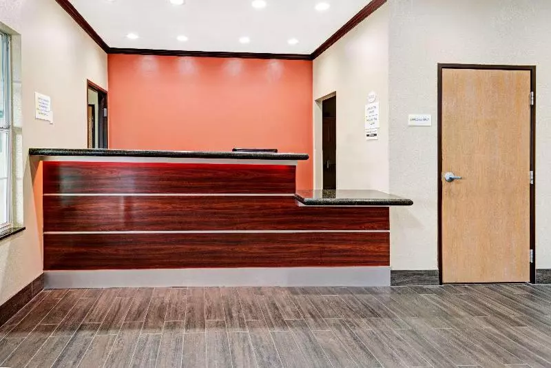 Motelli Super 8 By Wyndham San Antonio/alamodome Area