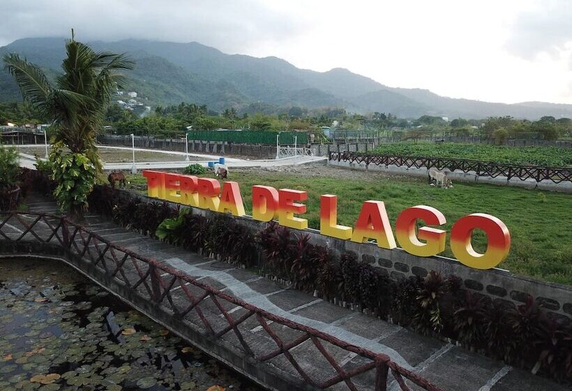 Hotel Tierra De Lago