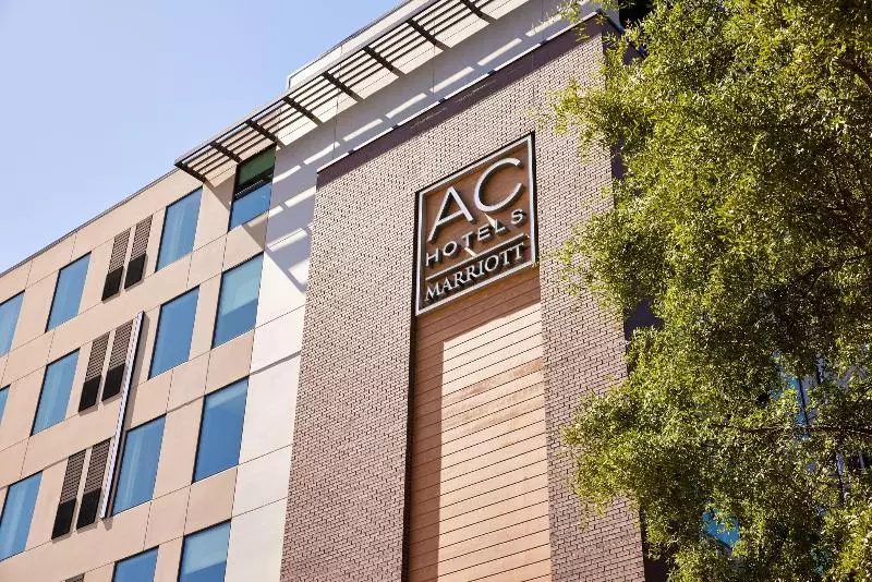 Ac Hotel By Marriott Columbus Downtown