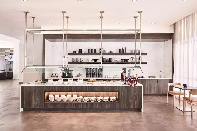 Ac Hotel By Marriott Columbus Downtown