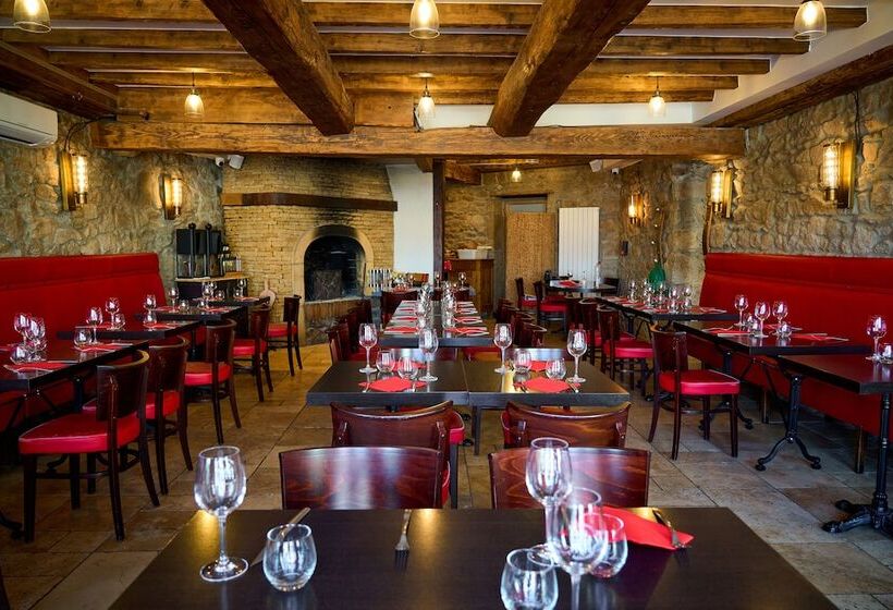 בית מלון כפרי Aux Prisons De Montagny