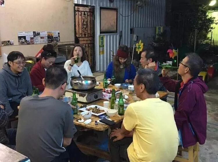 هتل Checheng Backpackers Hostel