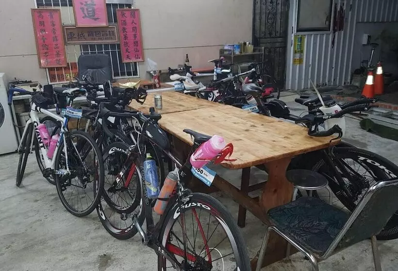 هتل Checheng Backpackers Hostel