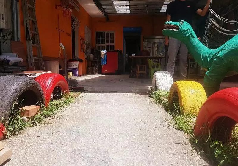 هتل Checheng Backpackers Hostel