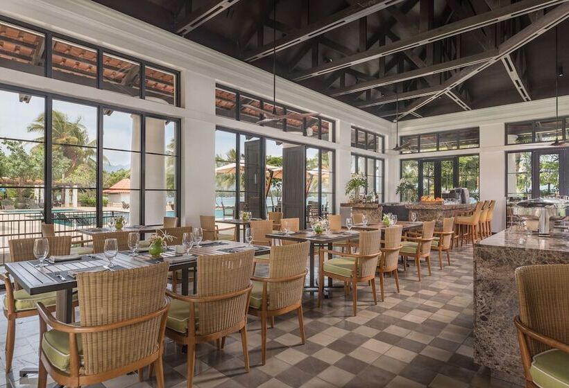 호텔 Dusit Thani Lubi Plantation Resort