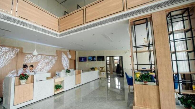 Отель Greentree Inn Taizhou Xinghua City Zhouzhuang Town