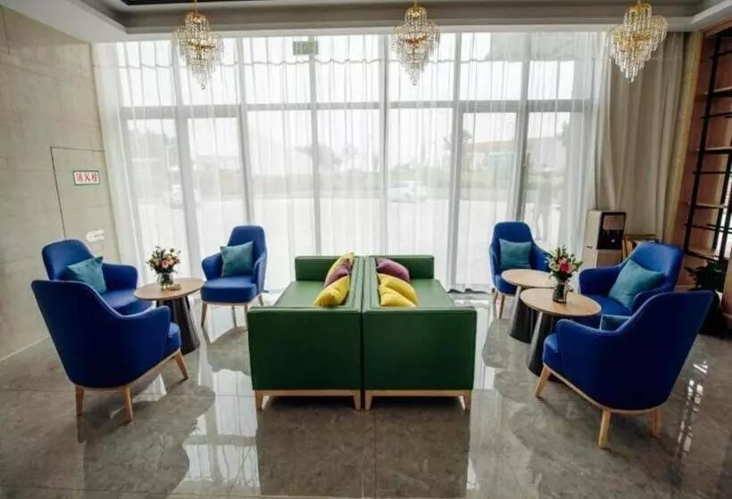 Hotelli Greentree Inn Taizhou Xinghua City Zhouzhuang Town