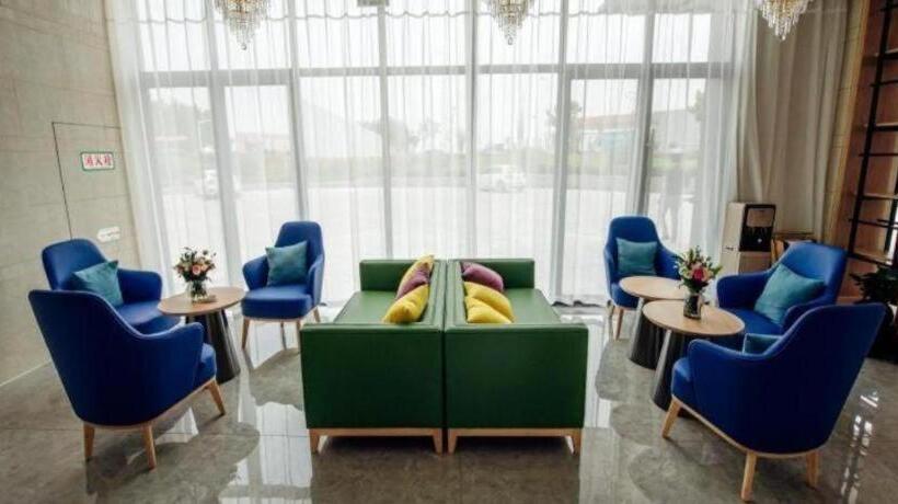 Отель Greentree Inn Taizhou Xinghua City Zhouzhuang Town