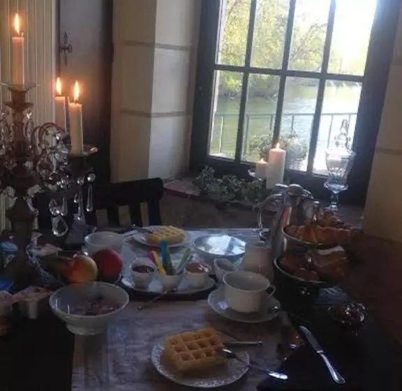 Hotelli Moulin De La Chevriere