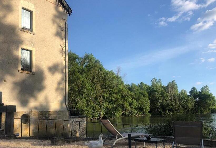 فندق Moulin De La Chevriere