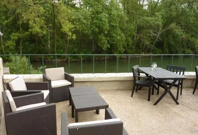 Hotelli Moulin De La Chevriere