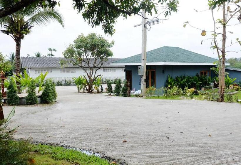 Szálloda Nok Chan Mee Na