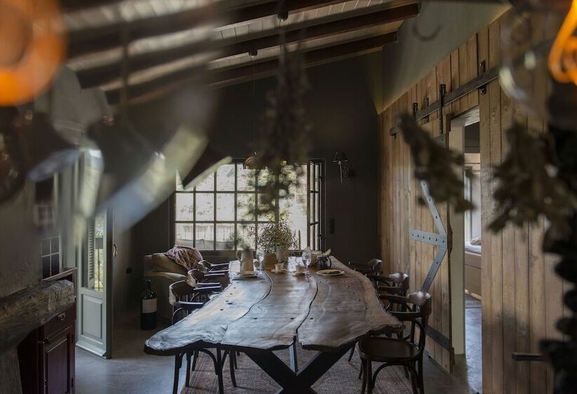 בית מלון כפרי Opora Country Living