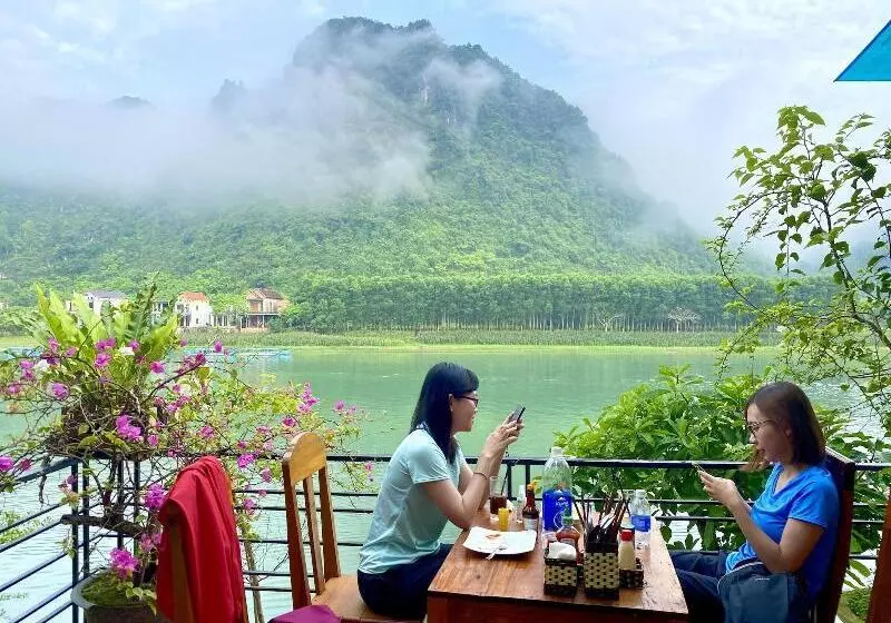 هتل Phong Nha Coco House