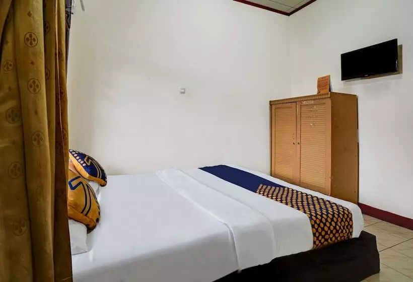 ホテル Pondok Pujasera By Oyo Rooms