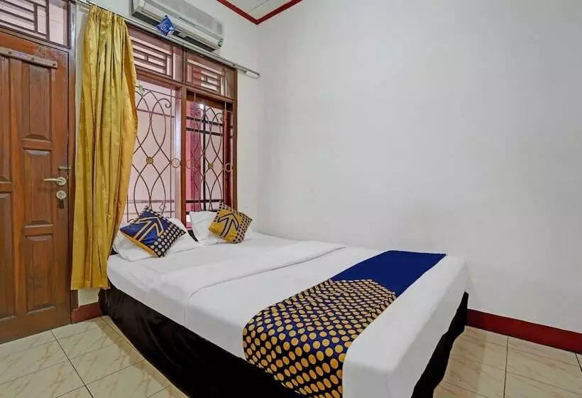 ホテル Pondok Pujasera By Oyo Rooms