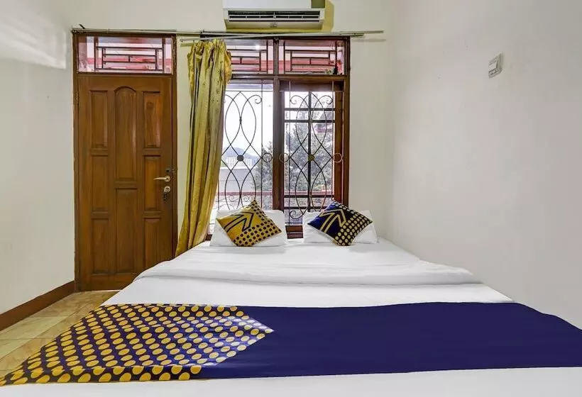 ホテル Pondok Pujasera By Oyo Rooms