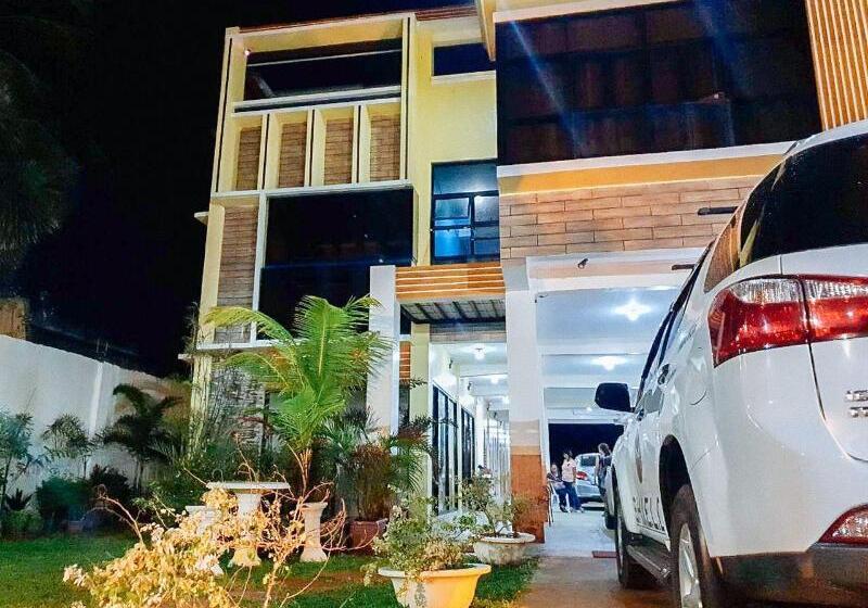 호텔 Reddoorz Near Villa Beach Iloilo