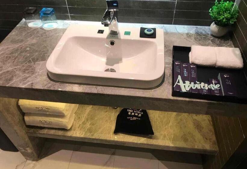 Xana Hotelle Nanchang Tengwang Pavilion Wanshougong