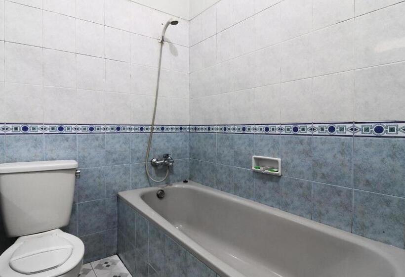 Pension (Hôtel basse catégorie) Citere Ii