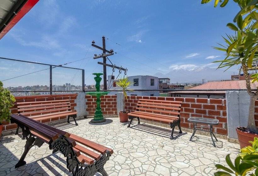 ペンション Friendly Aqp