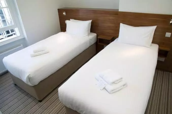 پانسیون Narmada Hostel & Room