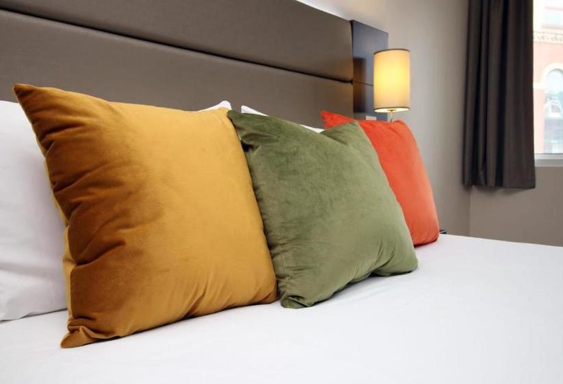 旅馆 Silurian  By Staybc