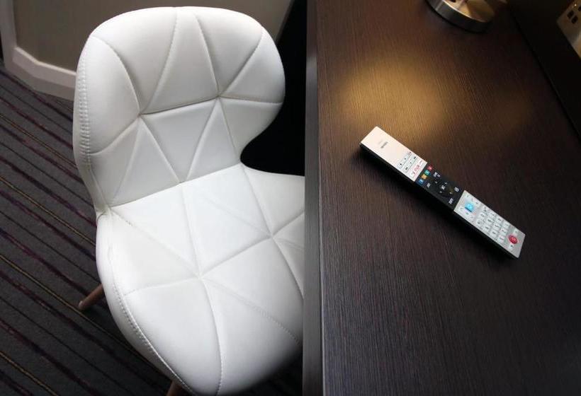 旅馆 Silurian  By Staybc