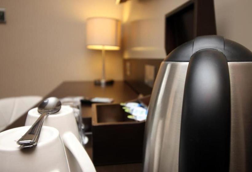 旅馆 Silurian  By Staybc