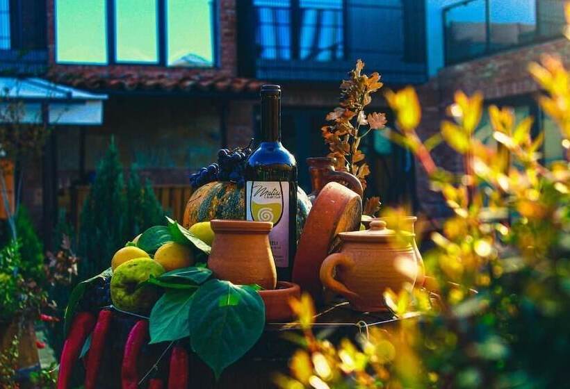 Boutique Hotel Kviria