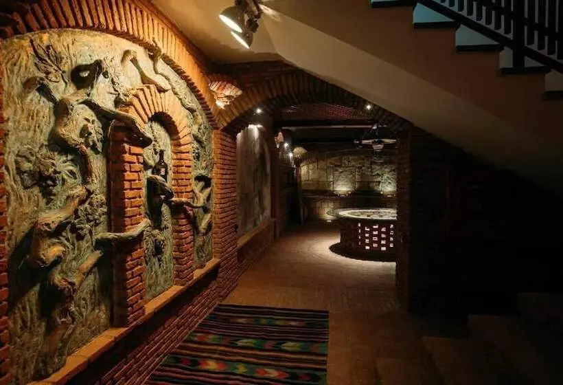 Boutique Hotel Kviria