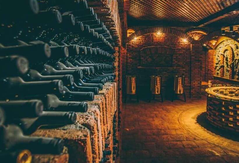 Boutique Hotel Kviria