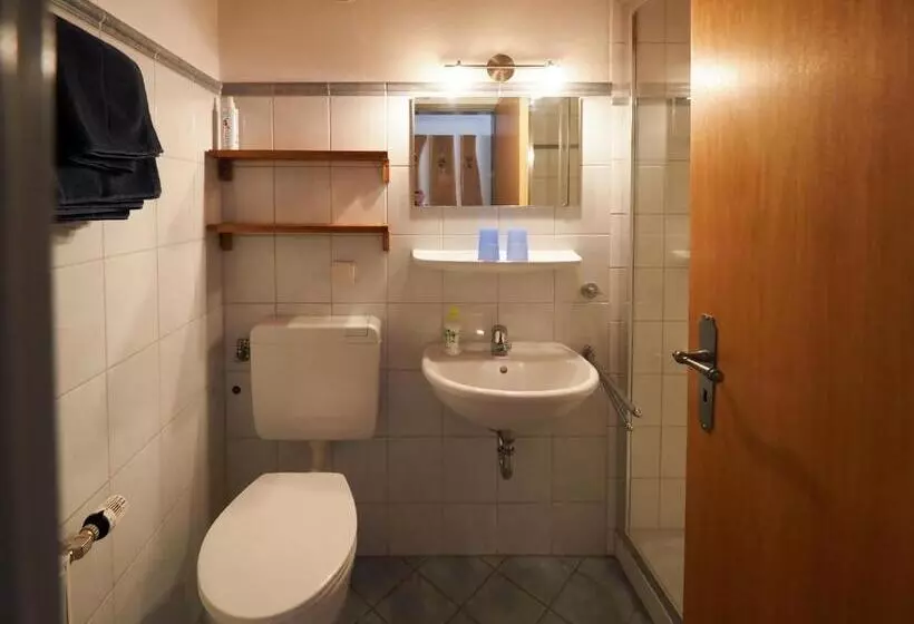 Hotelli Beim Lenz
